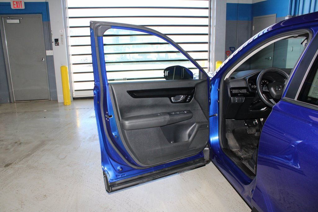 Used 2025 Honda CR-V EX-L image 7