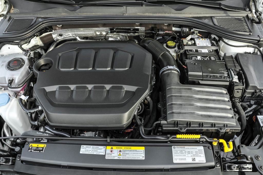 New 2025 Volkswagen Golf R Black Edition image 44