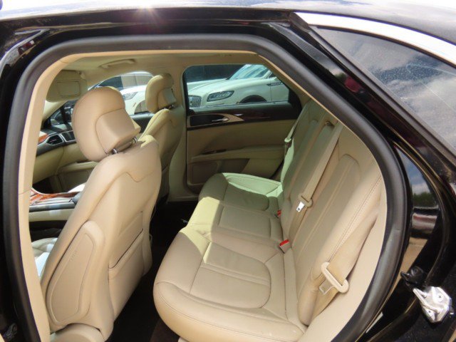 Used 2017 Lincoln MKZ Select w/ Select Plus Package image 19