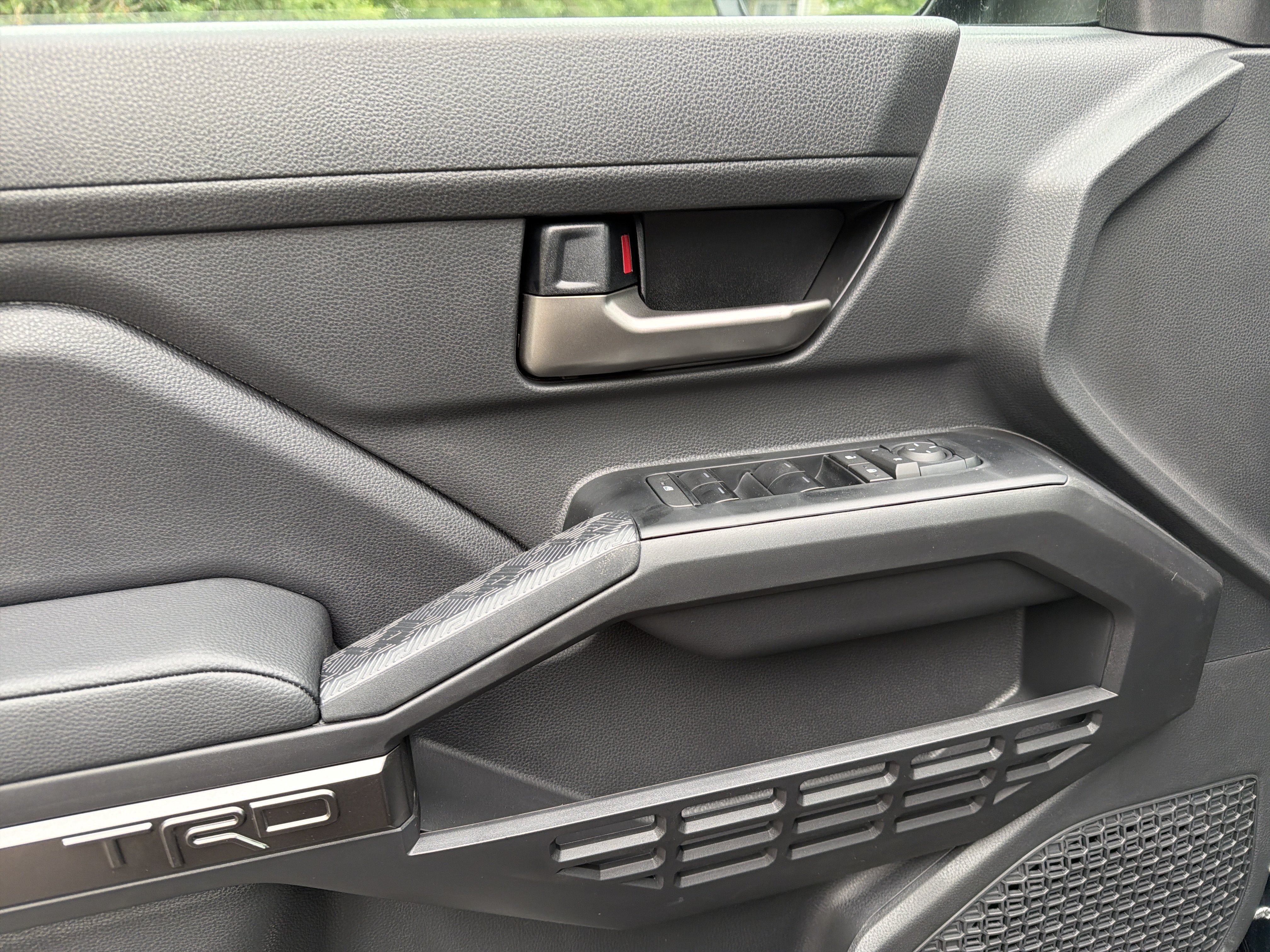 New 2026 Toyota Tacoma TRD Off-Road AWD/4WD image 11