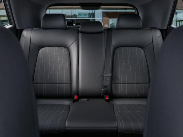 New 2026 Hyundai Venue SE FWD image 12
