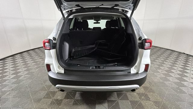Used 2023 Ford Escape Active w/ Cold Weather Package FWD image 27