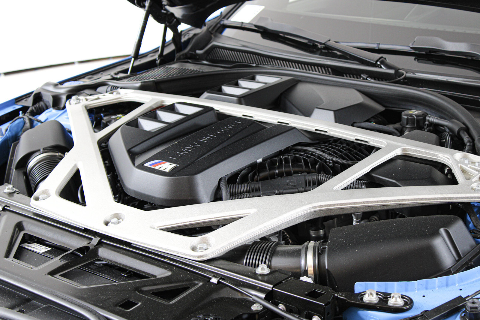 Used 2025 BMW M4 CS AWD/4WD image 53