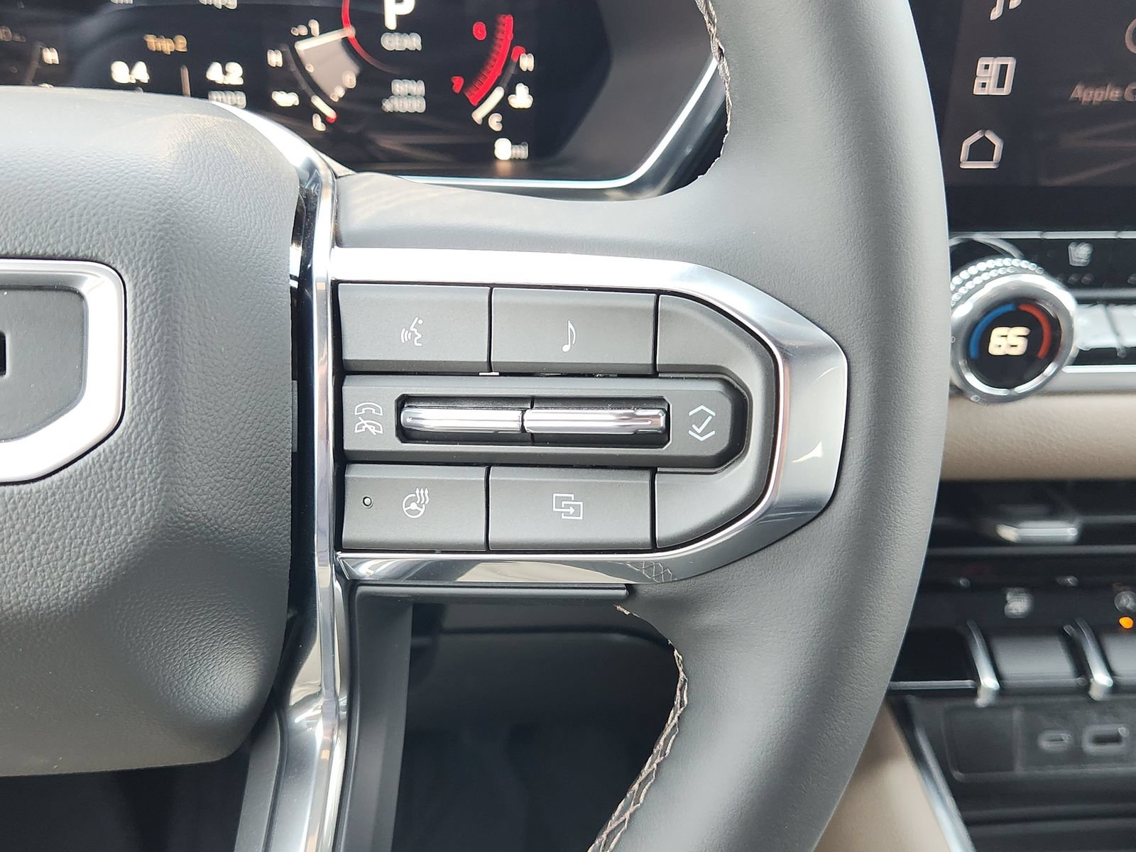 New 2026 GMC Canyon Denali AWD/4WD image 34