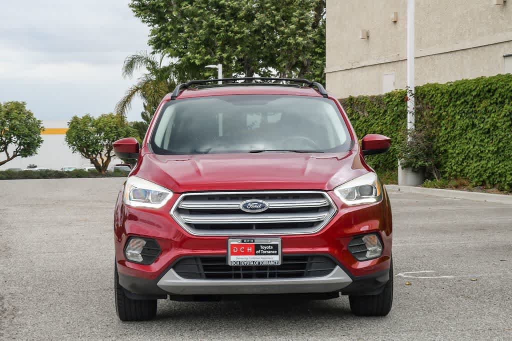 Used 2018 Ford Escape SEL AWD/4WD image 2