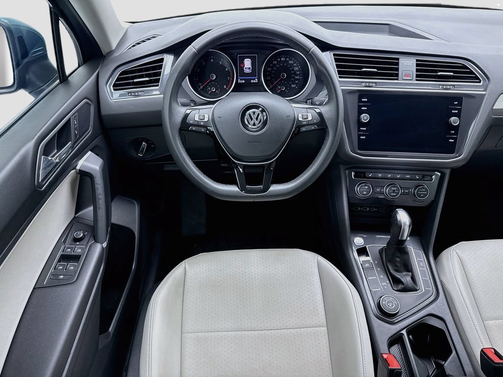Used 2020 Volkswagen Tiguan SE AWD/4WD image 10