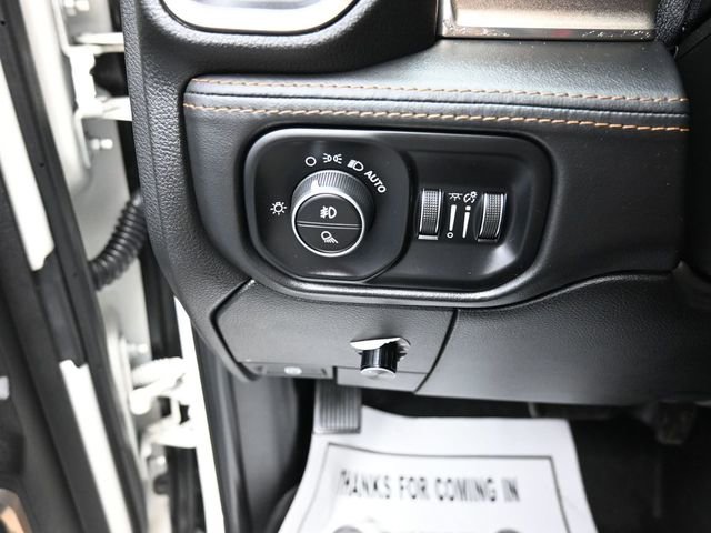 Used 2020 RAM 3500 Limited image 19