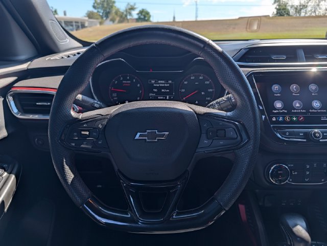 Used 2023 Chevrolet TrailBlazer RS w/ Convenience Package FWD image 14