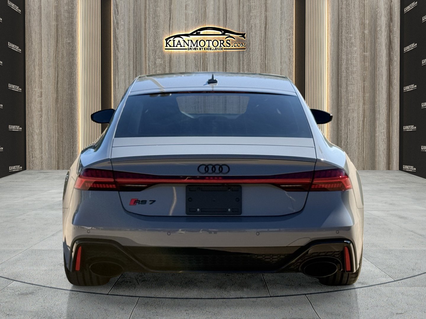 Used 2023 Audi RS 7 Sportback AWD/4WD image 9