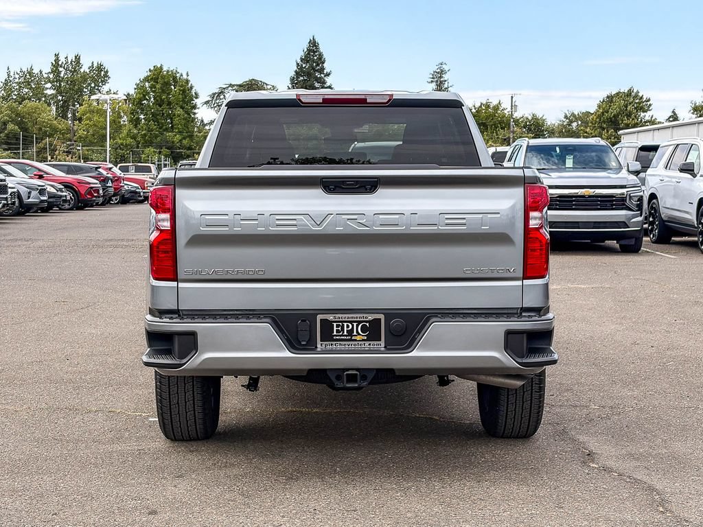 Used 2026 Chevrolet Silverado 1500 Custom RWD image 3
