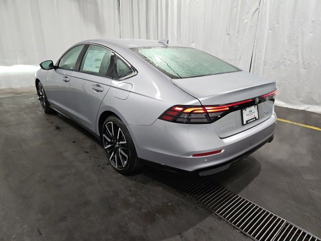 New 2025 Honda Accord Touring image 5