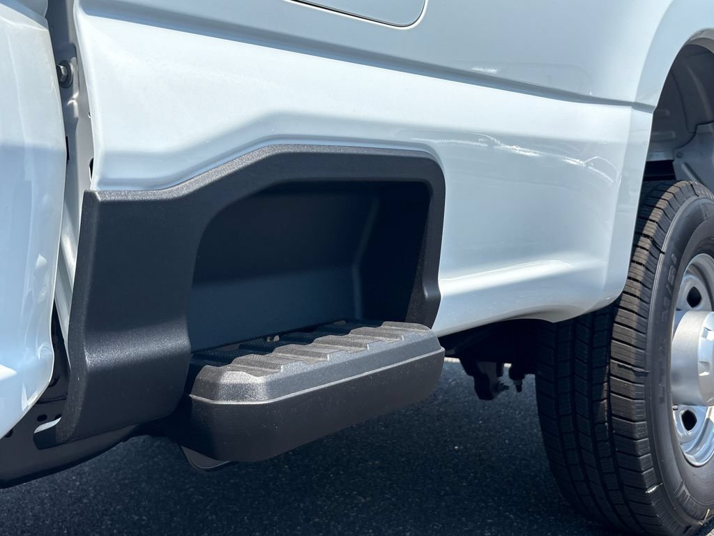 New 2026 Ford F350 XL AWD/4WD image 30