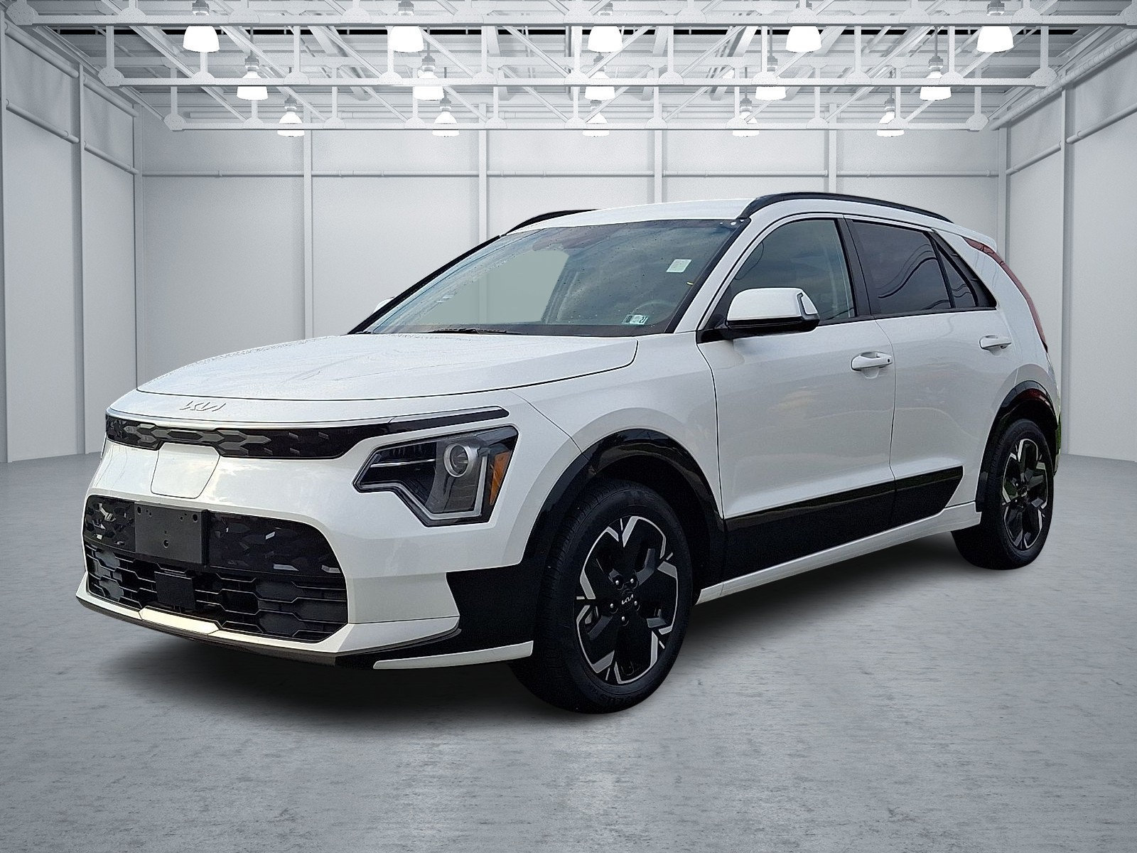 Used 2023 Kia Niro Wind w/ Wind Preserve Package FWD image 3