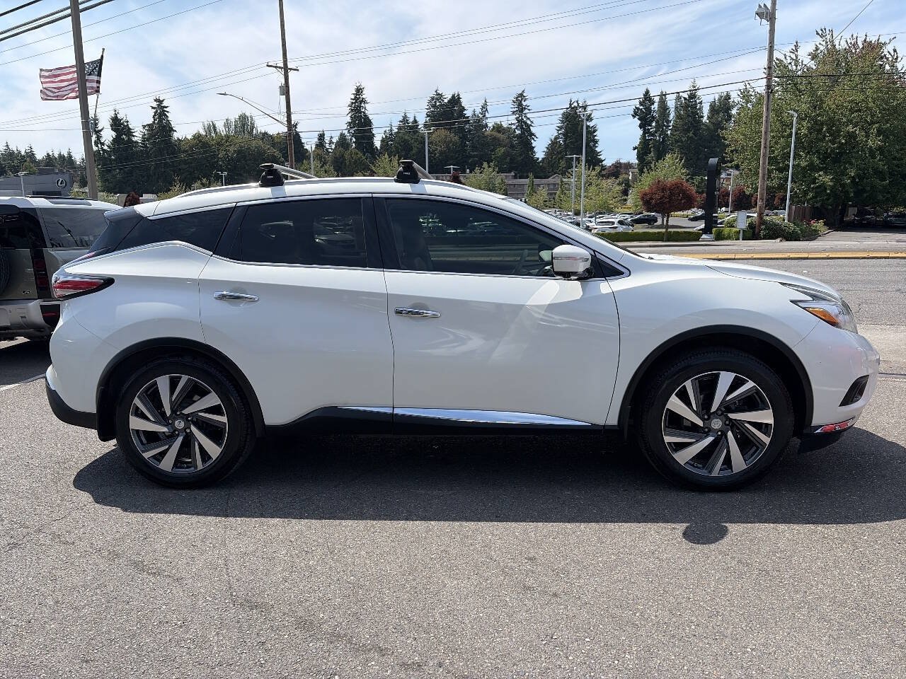 Used 2015 Nissan Murano Platinum w/ Platinum Technology Package AWD/4WD image 13