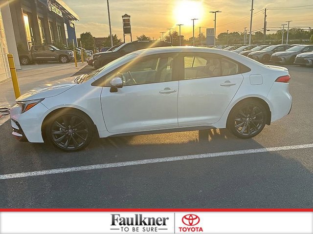 Used 2024 Toyota Corolla SE FWD image 13