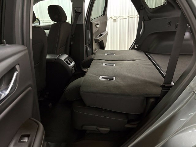 Used 2025 Chevrolet Blazer LT FWD image 14