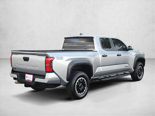 Certified 2024 Toyota Tacoma TRD Off-Road AWD/4WD image 5