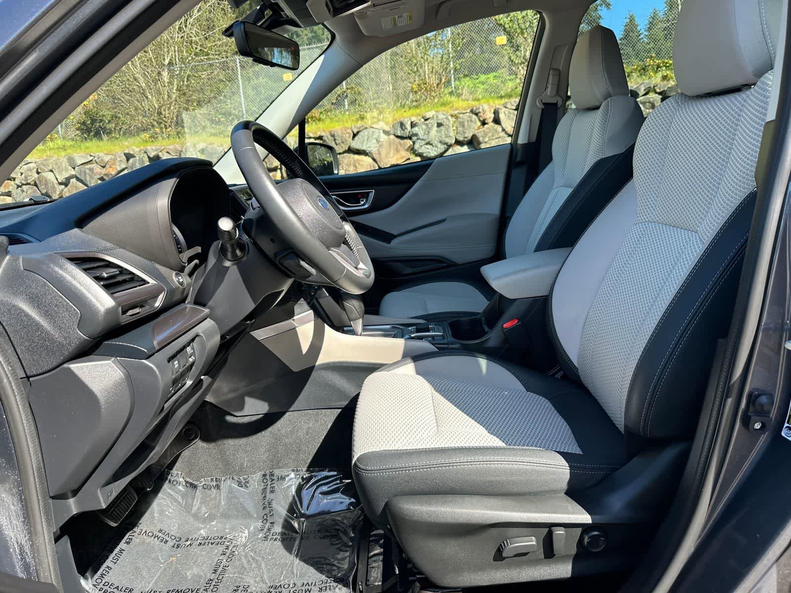 Certified 2023 Subaru Forester Premium AWD/4WD image 17
