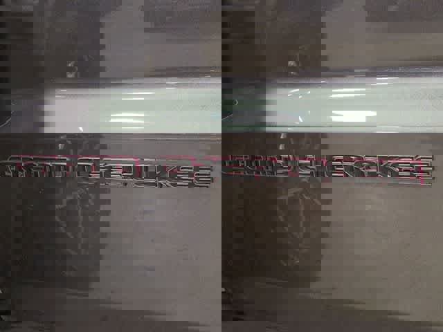 Used 2020 Jeep Grand Cherokee Trailhawk w/ Trailhawk Luxury Group image 13