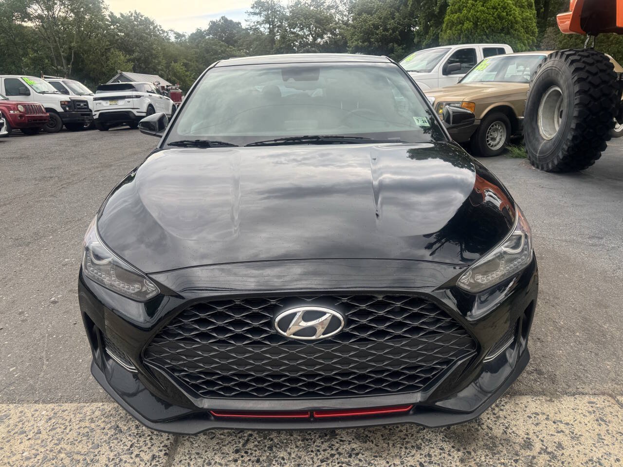 Used 2019 Hyundai Veloster Turbo FWD image 3