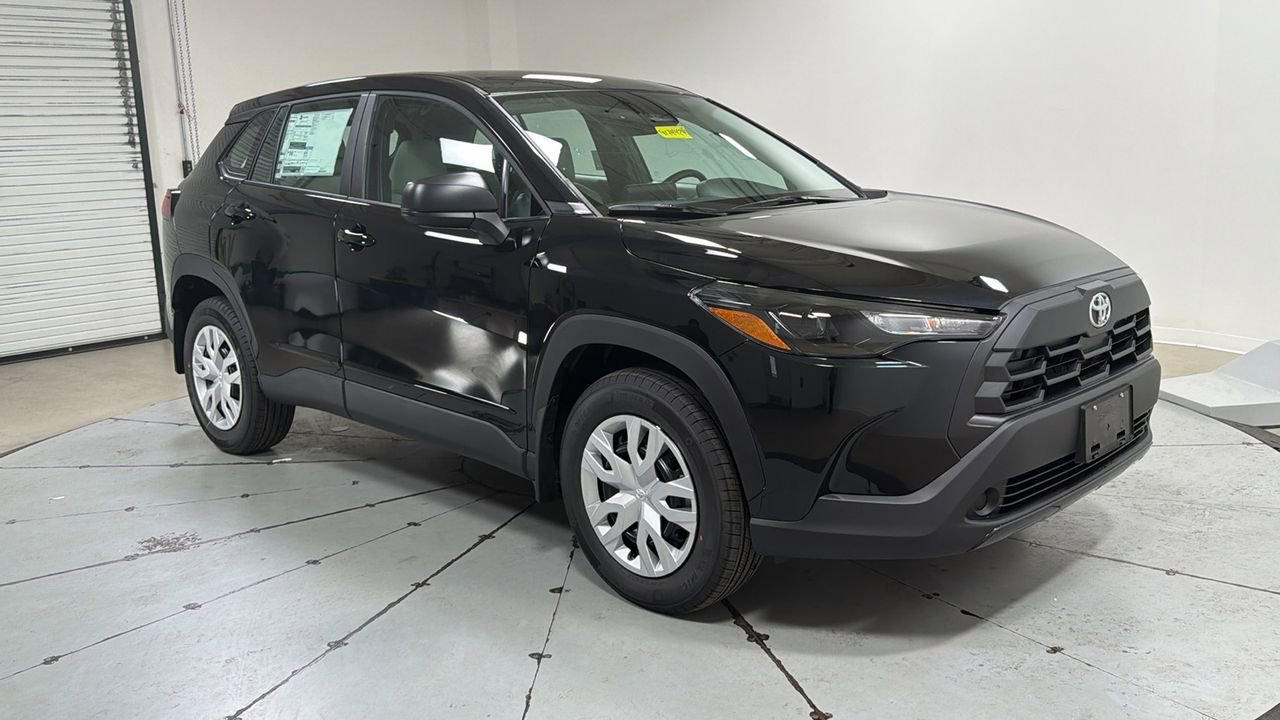 New 2026 Toyota Corolla Cross L image 3