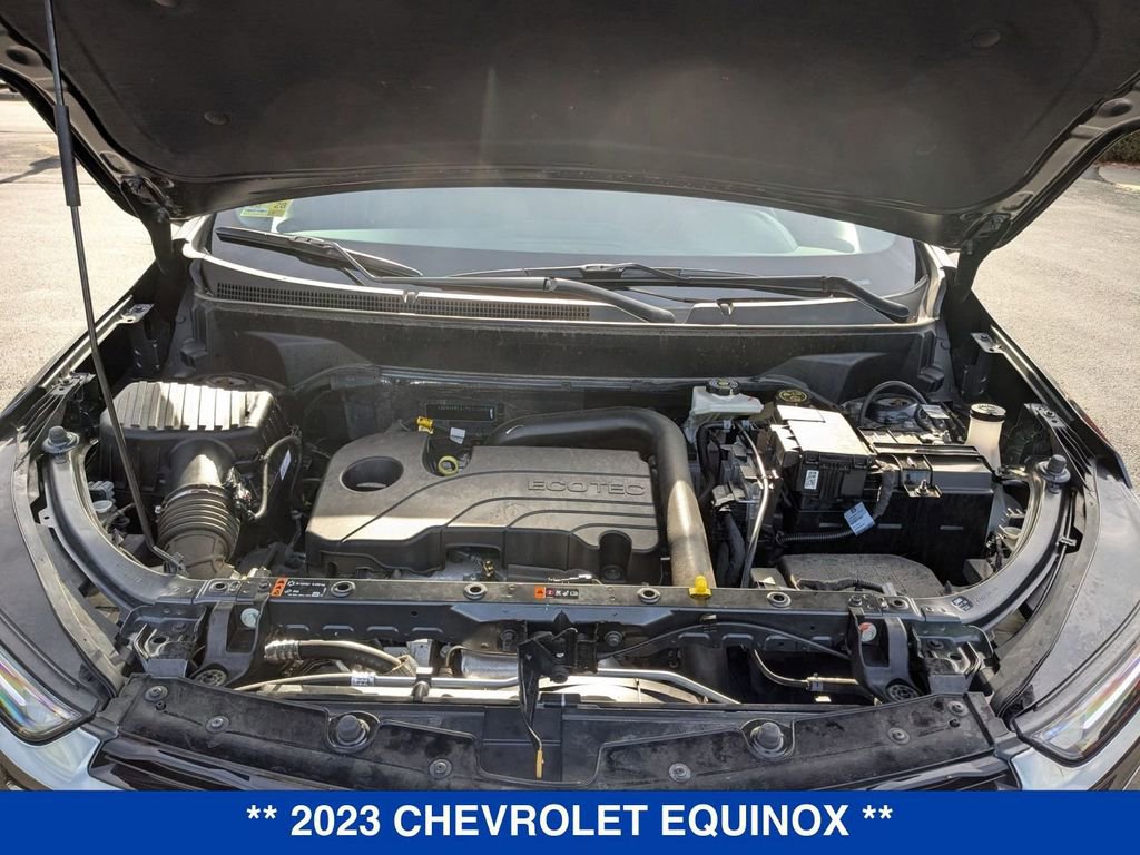 Used 2023 Chevrolet Equinox RS image 33