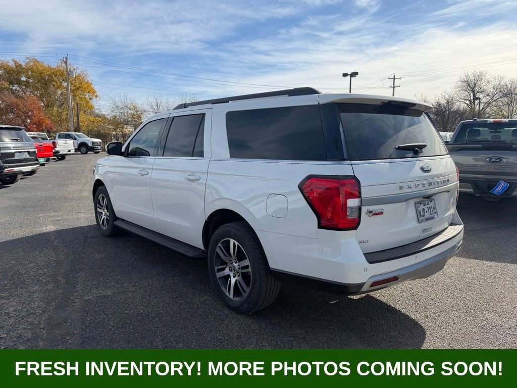 Used 2024 Ford Expedition Max XLT image 4