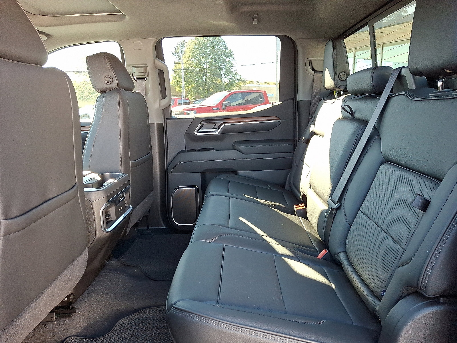 New 2026 GMC Sierra 1500 Denali w/ Technology Package image 5