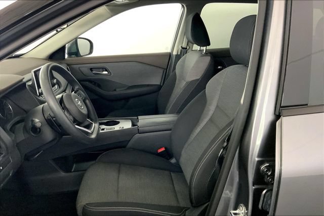Used 2021 Nissan Rogue SV FWD image 11