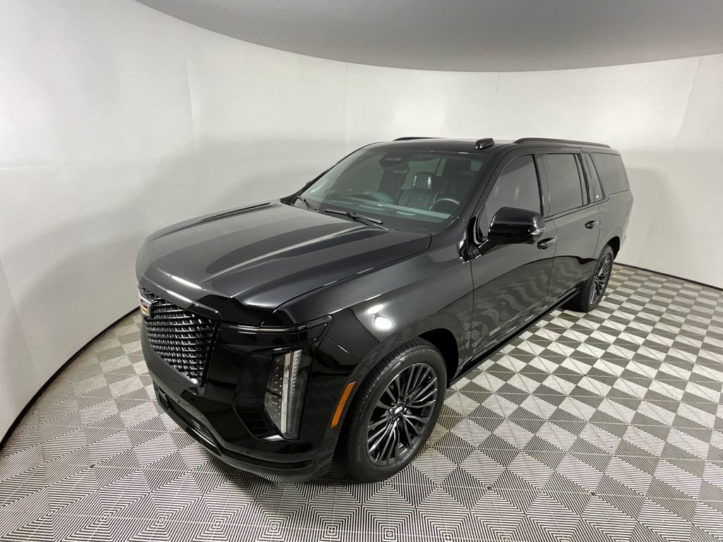 Used 2025 Cadillac Escalade ESV Sport Platinum image 9