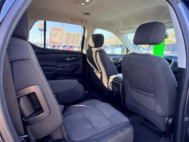 Used 2020 Chevrolet Traverse LT w/ Driver Confidence II Package image 14
