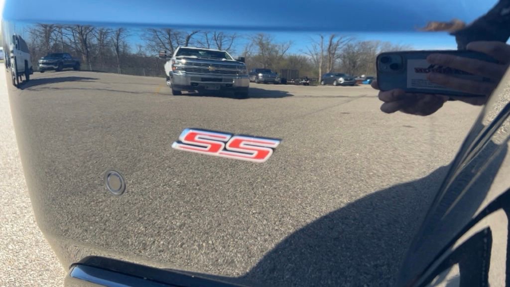 Used 2016 Chevrolet Camaro SS image 8