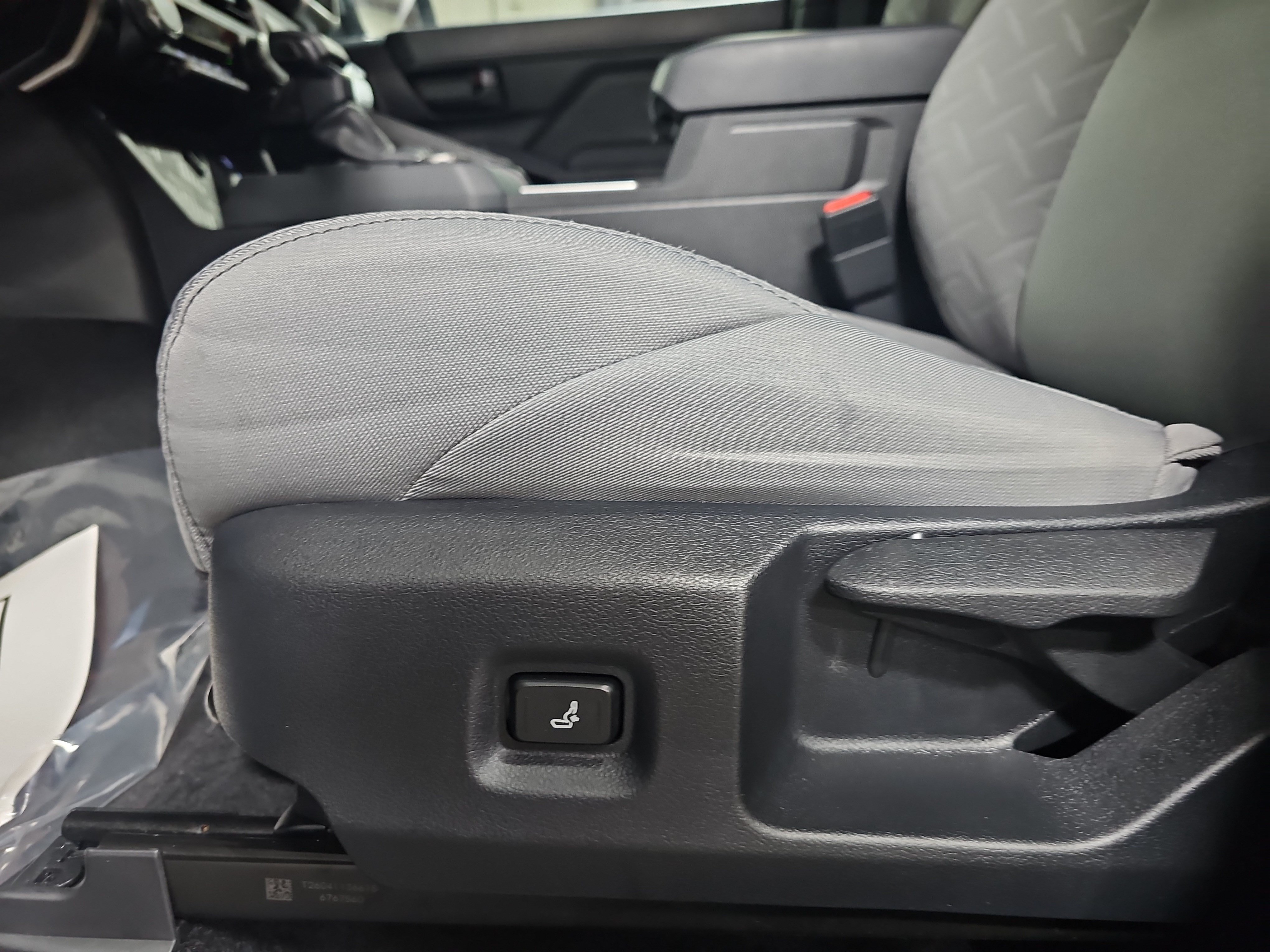 Used 2026 Toyota Tacoma SR5 RWD image 28