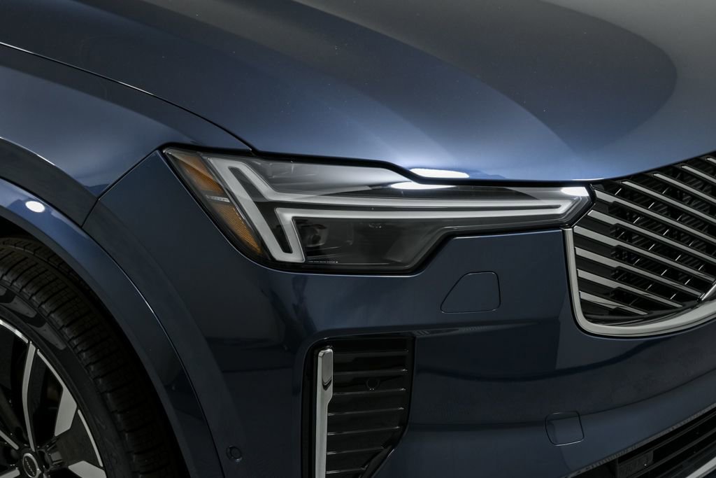 Certified 2026 Volvo XC90 B6 Ultra w/ Protection Package AWD/4WD image 41