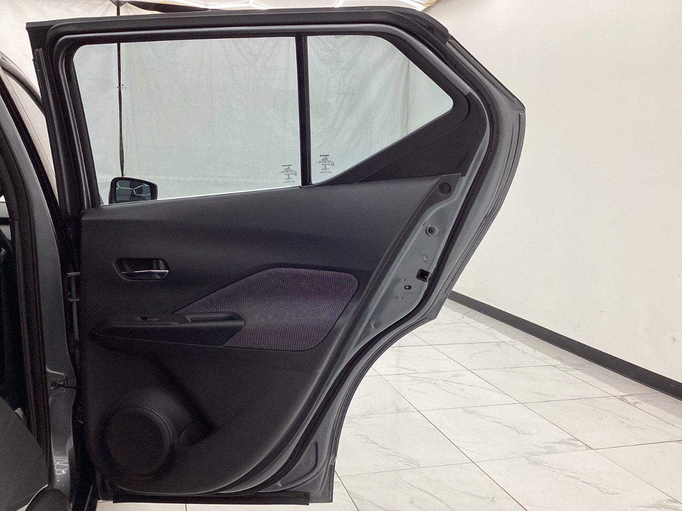 Used 2018 Nissan Kicks SV image 25