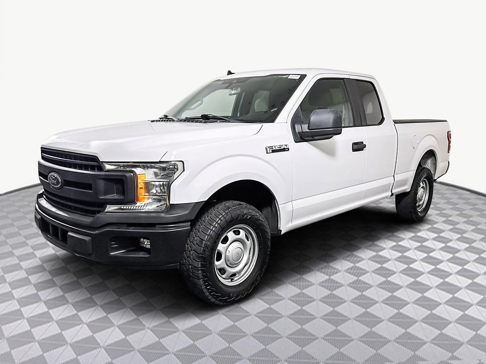 Used 2020 Ford F150 XL w/ Equipment Group 101A Mid image 4