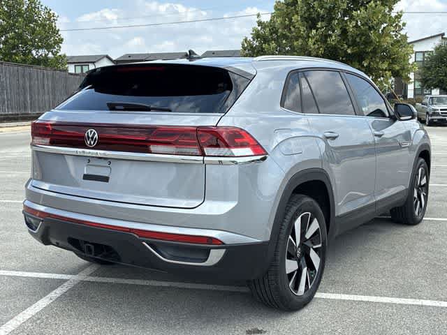 Used 2026 Volkswagen Atlas Cross Sport SE FWD image 6