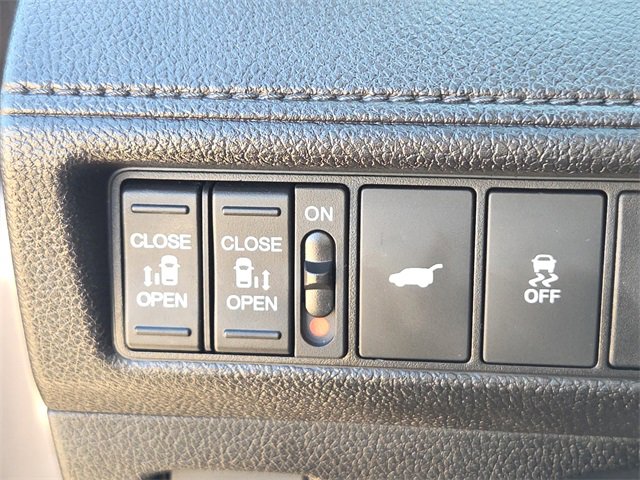 Used 2025 Honda Odyssey EX-L image 23