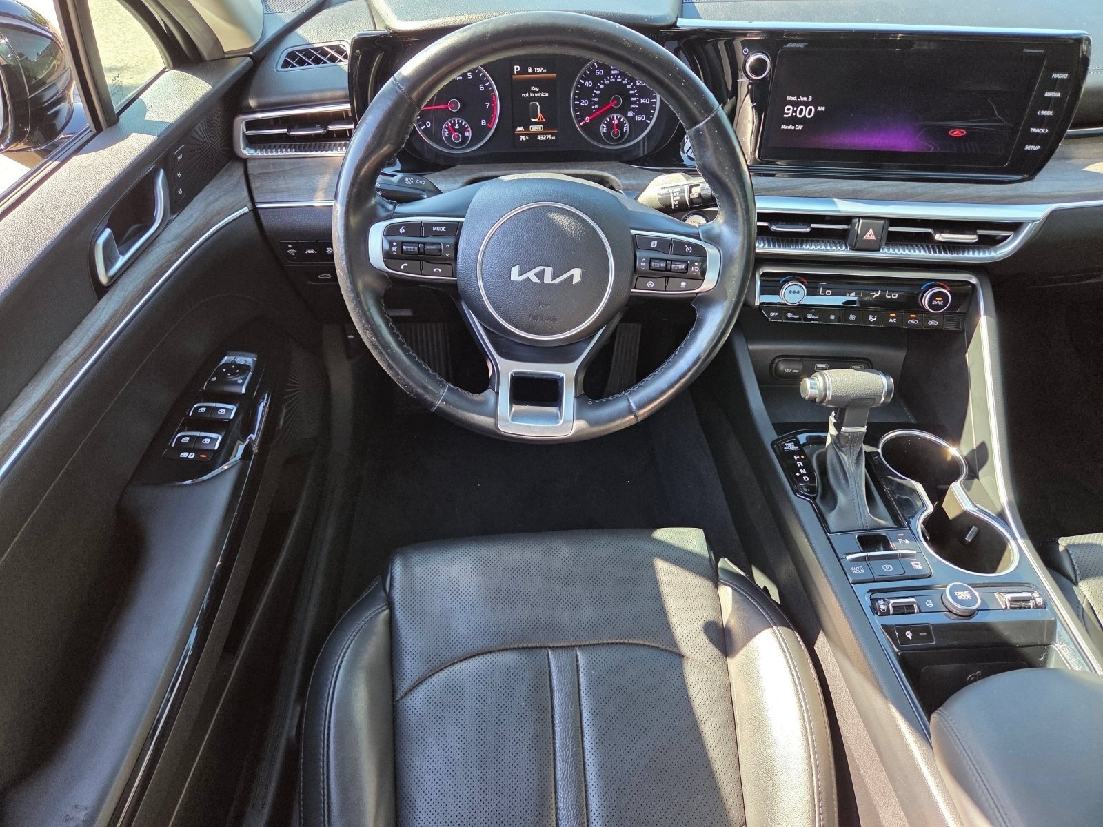 Used 2023 Kia K5 EX w/ EX Premium Package FWD image 4