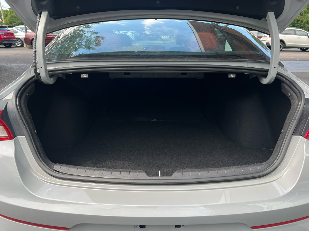 Used 2024 Kia K5 GT-Line image 11