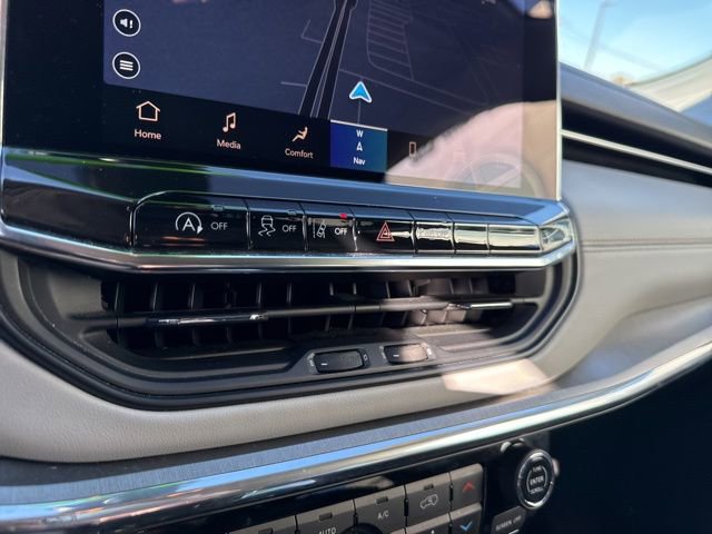 Certified 2022 Jeep Compass Limited w/ Elite Group image 29