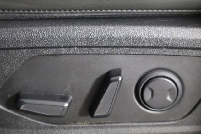 Used 2025 Kia Sorento S w/ Panoramic Sunroof Package FWD image 25