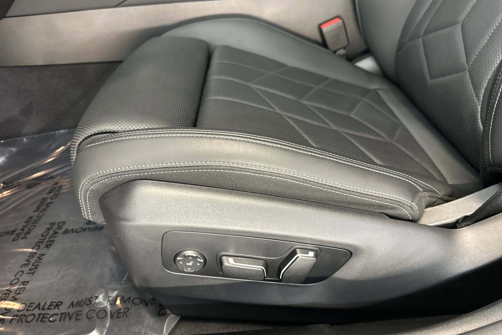 Certified 2024 BMW i5 eDrive40i w/ Premium Package RWD image 14