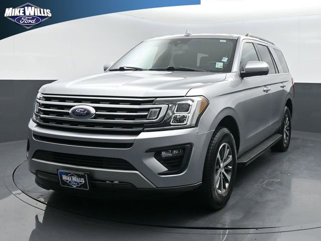 Used 2020 Ford Expedition XLT image 3