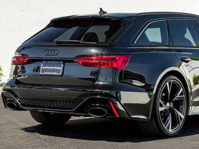 Certified 2023 Audi RS 6 w/ Executive Package AWD/4WD image 9