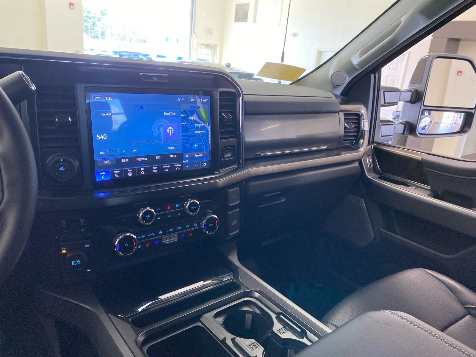 New 2026 Ford F350 Lariat w/ Black Appearance Package AWD/4WD image 12