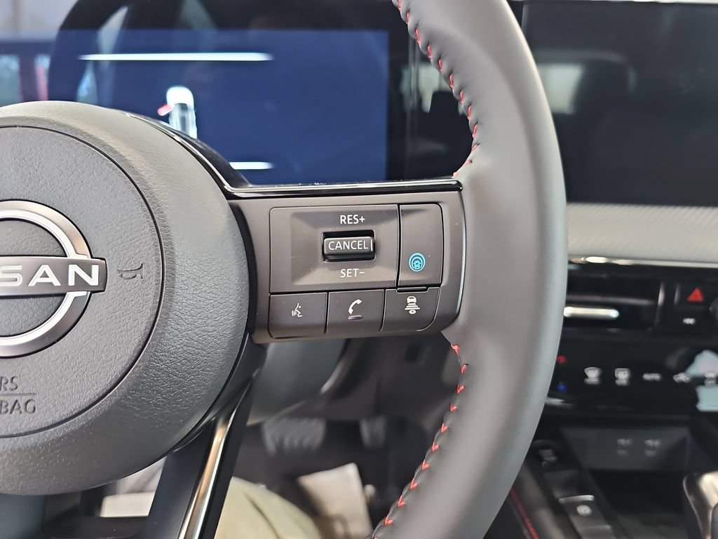 New 2026 Nissan Kicks SR w/ SR Premium Package FWD image 21