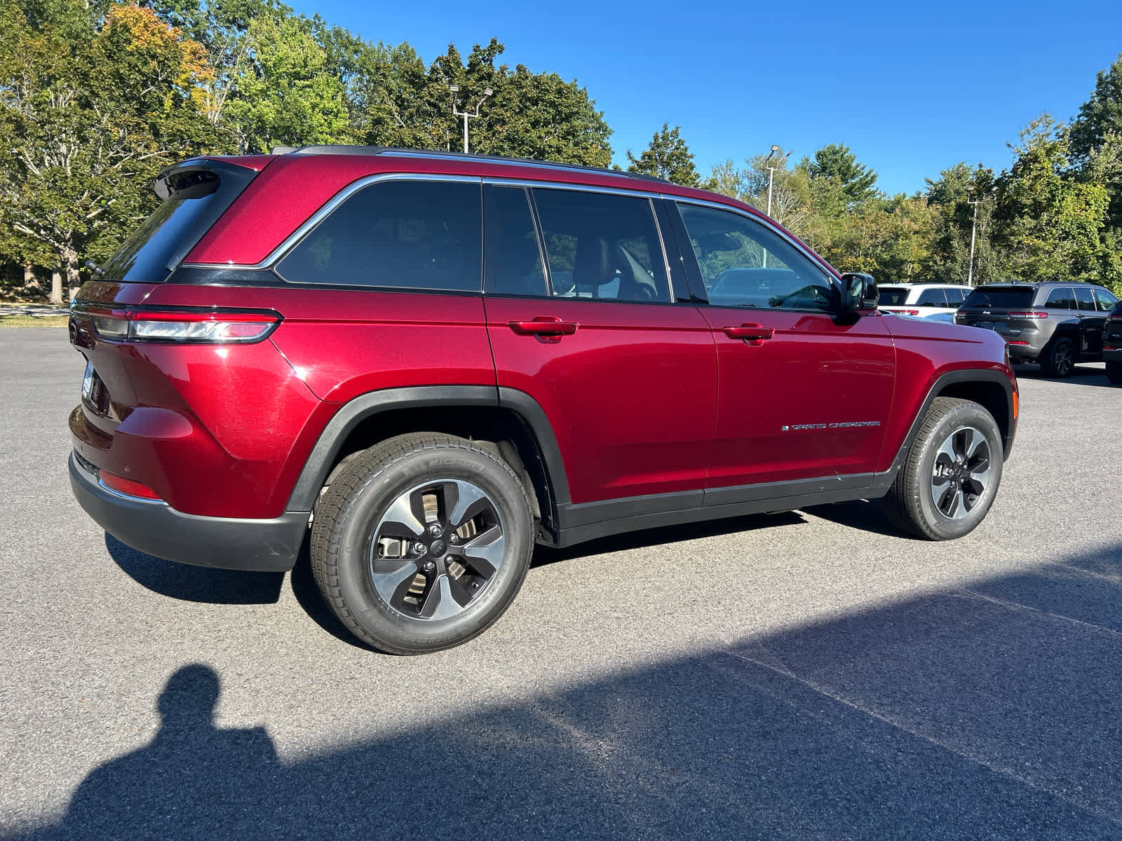 Used 2023 Jeep Grand Cherokee 4WD 4xe image 5