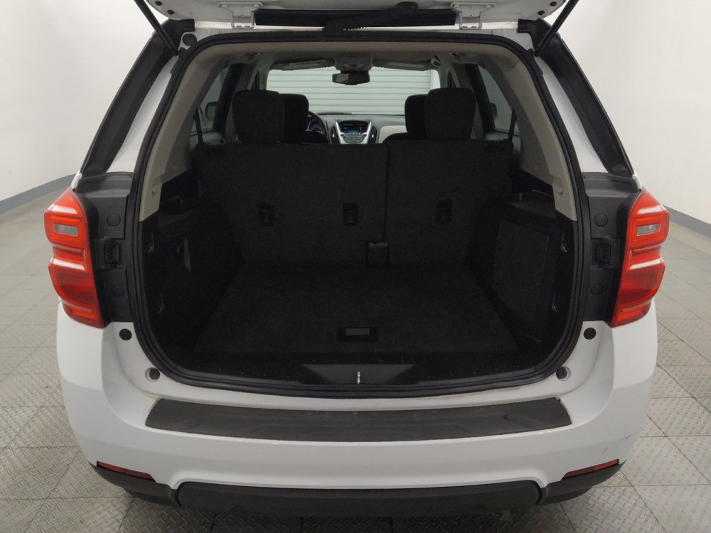 Used 2017 Chevrolet Equinox LT w/ Convenience Package FWD image 29
