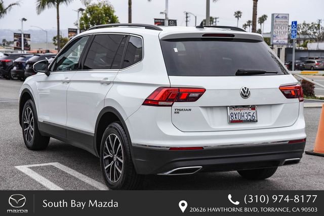 Used 2021 Volkswagen Tiguan SE w/ Panoramic Sunroof Package FWD image 7